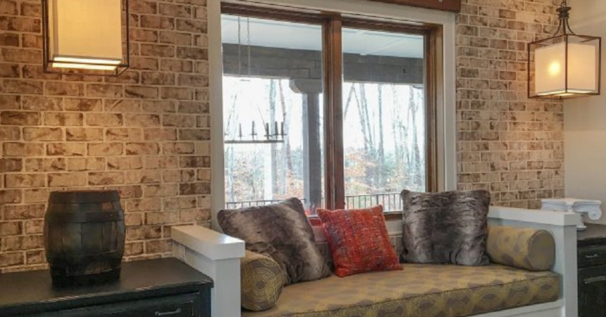 Using Thin Brick Veneers in Home Interiors